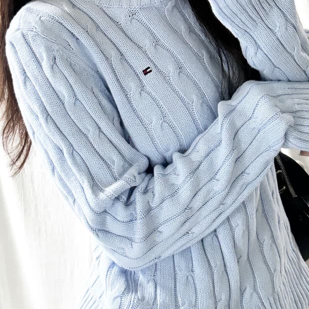 타미힐피거 니트