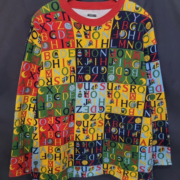 MOSCHINO 모스키노 빈티지 맨투맨 