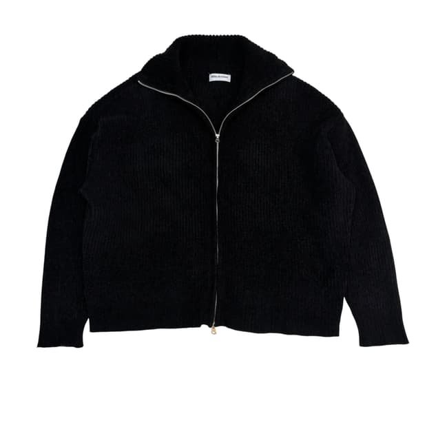 밀로아카이브 블랙 오버 핏 하이넥 니트 집업