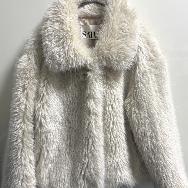 세터 satur 페이크 퍼 자켓
