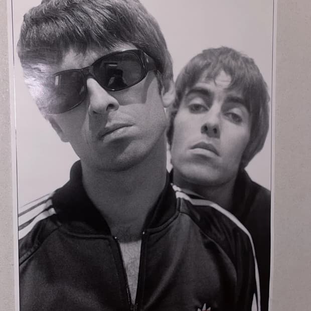 오아시스 대형 포스터