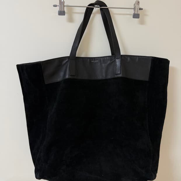 생로랑 레더 스웨이드 리버서블 백