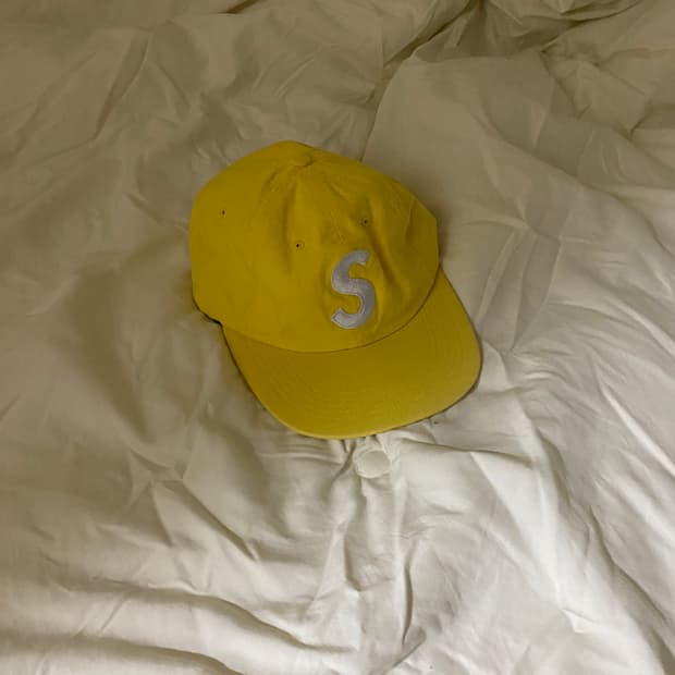 슈프림 S로고 캠프캡