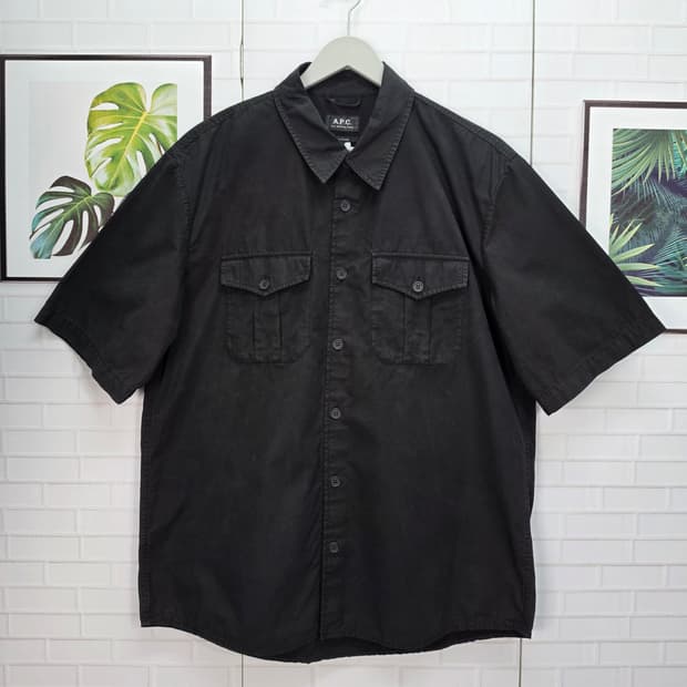 2022년 APC 아페쎄 NIS22IU 워크웨어 포켓 블랙 반팔 L사이즈