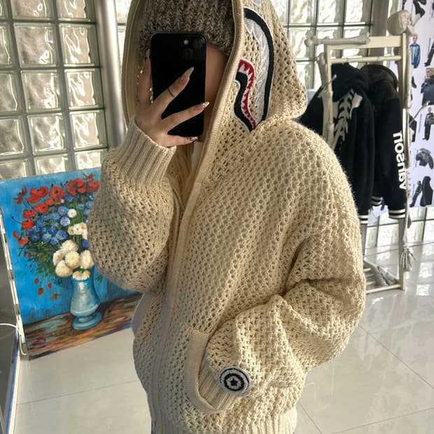 SHARK CROCHER HOODIE 샤크 크로처 후드티