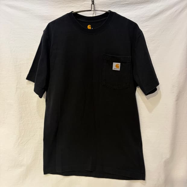 칼하트 포켓 반팔티 블랙