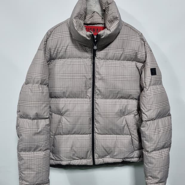 흄(HUM)남성 체크 숏패딩 95사이즈