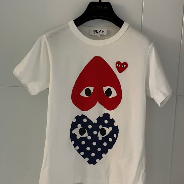 꼼데가르송 티셔츠 44,55 정품