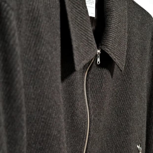 벨리에 호수 콜라보 모노 레이크 트윌 자켓 105