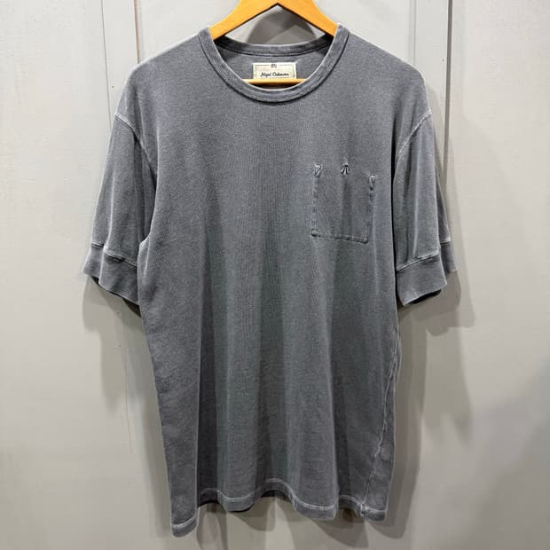 L 나이젤카본 Nigel Cabourn Army gym 피그먼트 반팔 티