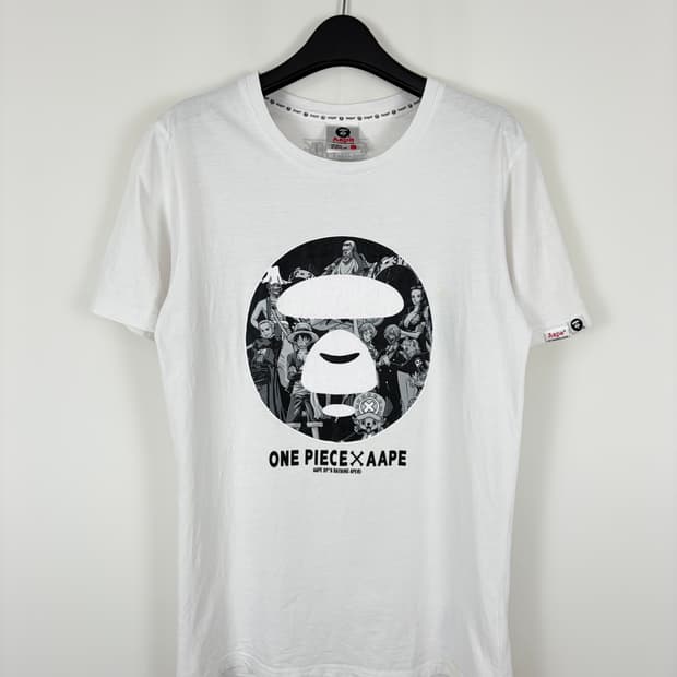 a173) 베이프(Aape) x 원피스 콜라보 반팔티셔츠
