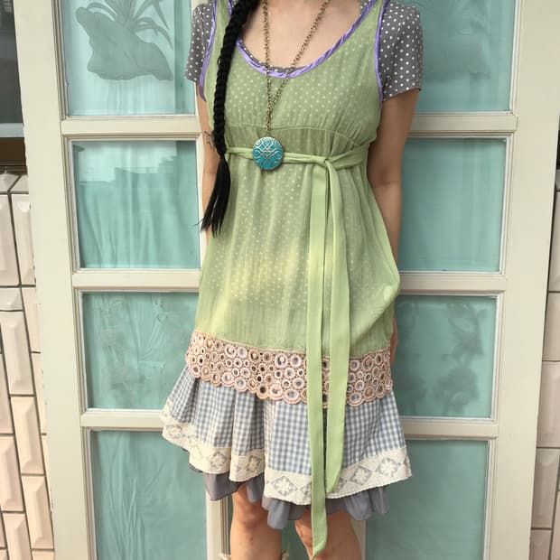 Punching point tied sleeveless