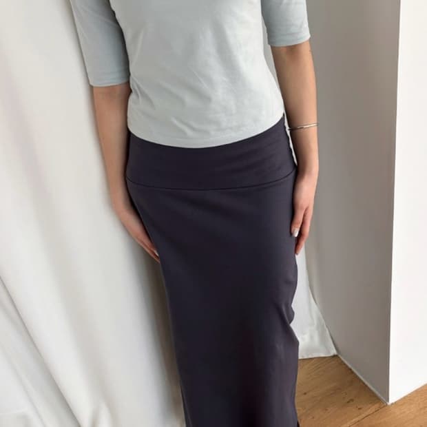 브리즈아카이브 스트레이트 롱스커트 네이비