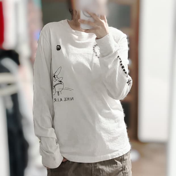 나이키 롱슬리브 화이트