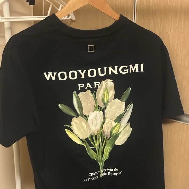 우영미 플라워 반팔
