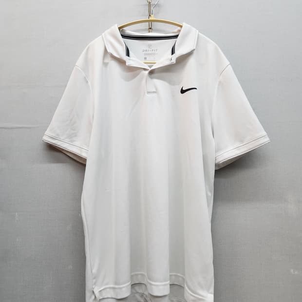 나이키 드라이핏 로고자수 기능성 반팔카라 XL(L)