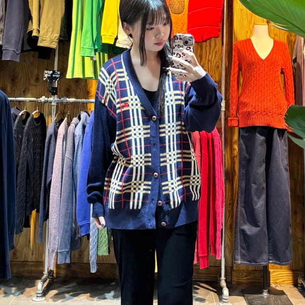 L 버버리 노바체크 레드로고 네이버 가디건