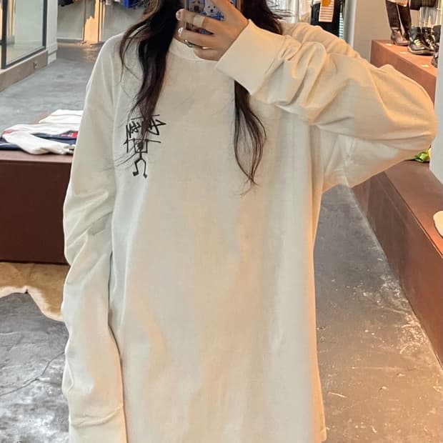 스투시 월드투어 롱슬리브 H141