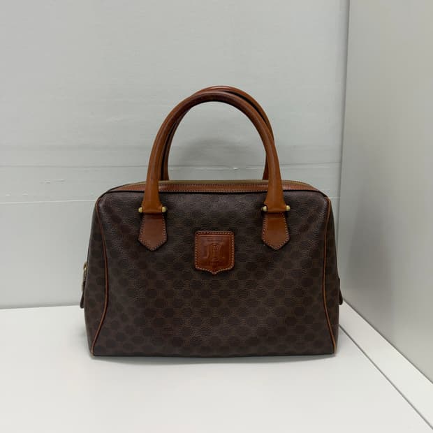 셀린느 모노그램 마카담 토트백