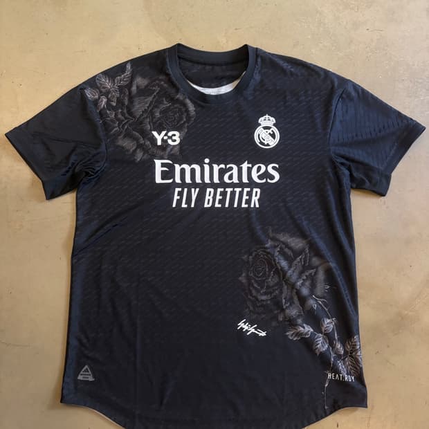 Y-3 레알마드리드 어센틱 유니폼
