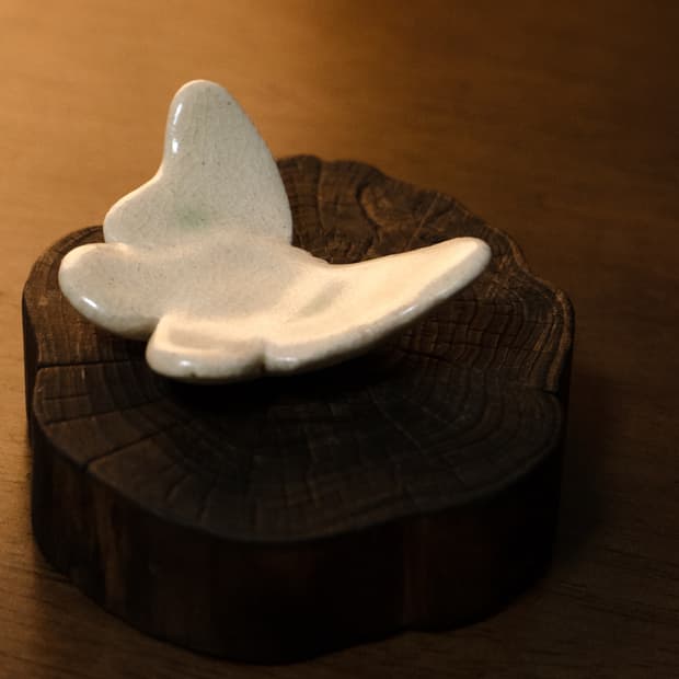 일본 빈티지 수제 나비 도자기 소품