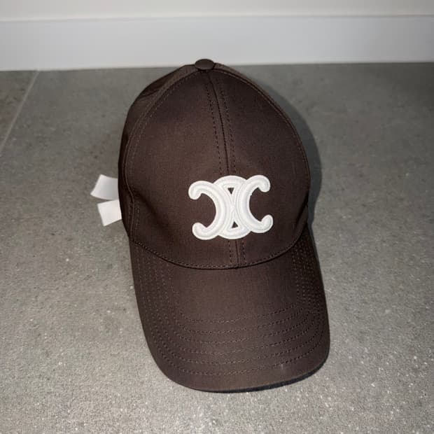 Celine - 셀린느 트리옹프 볼캡