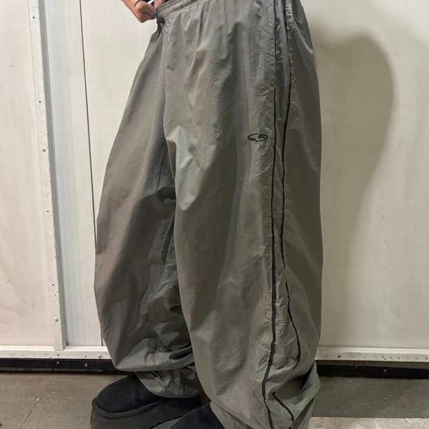90s Champion 그레이 나일론 트랙밴츠