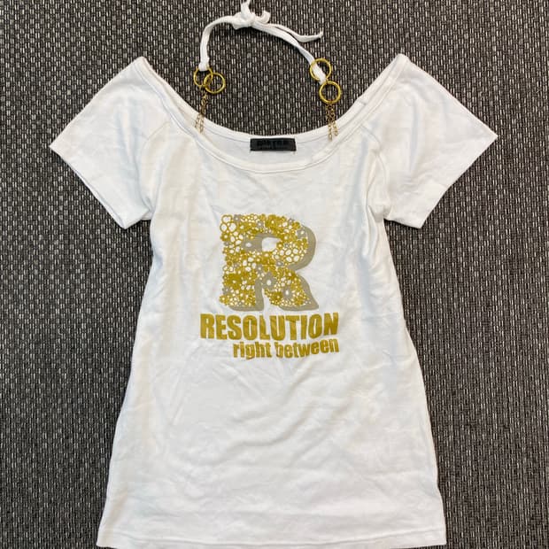 갸루&와투케 Gal&Y2K Gold Chain Detail Tee