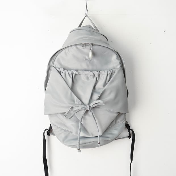 아떼 바네사브루노 RUBAN 리본 백팩