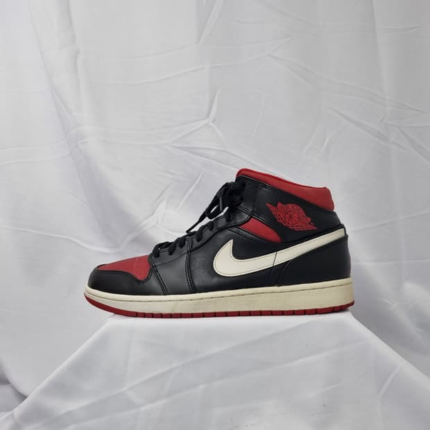 280 나이키 에어 조던 1 미드 짐 레드 브레드