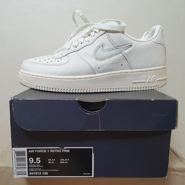 나이키 에어포스 1 프리미엄 쥬얼 세일 컬러 941912 100