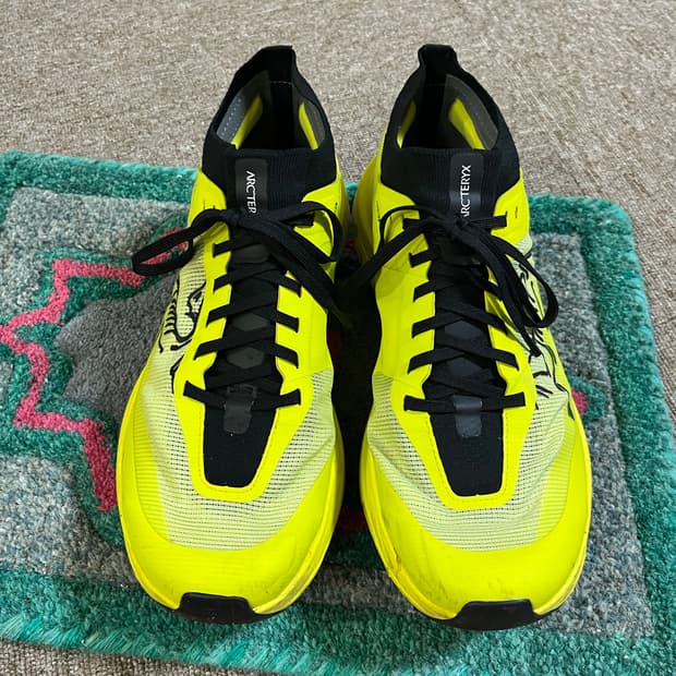 아크테릭스 정품 트레킹 러닝화 사이즈 270