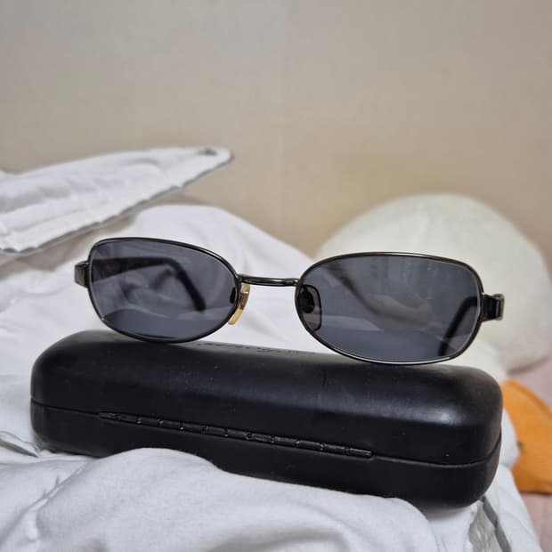 90-00's 임페리오 아르마니 Emporio Armani 블랙 선글라스