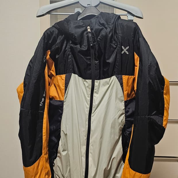 몬츄라 흰주 스카이자켓 100