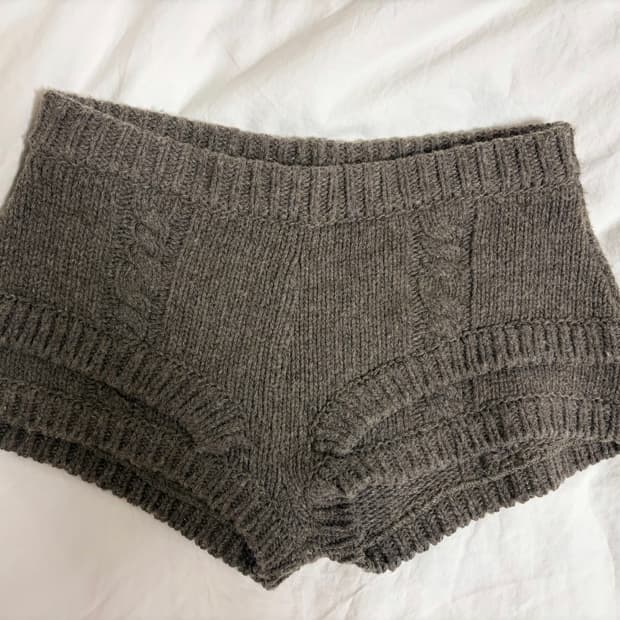 울리카상투스 니트팬츠