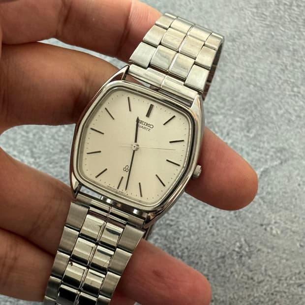 세이코 Seiko 쿼츠 클래식 심볼 스퀘어