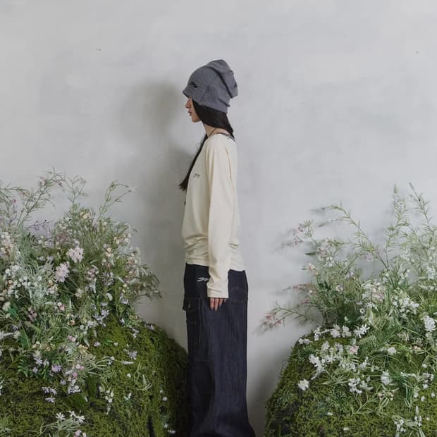 송이송이X탄산 마그네슘 로고 드레이프 비니 (차콜)