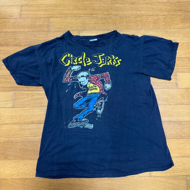 80s 90s 서클 저크스 밴드티