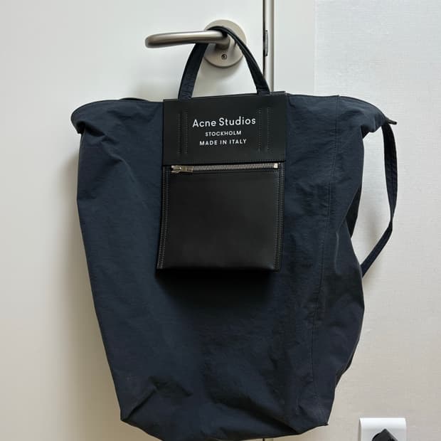 아크네스튜디오 Baker Tote 사이즈L