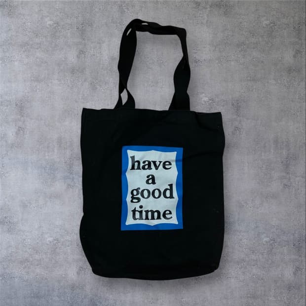 해브어굿타임 빅로고 블랙 토트백