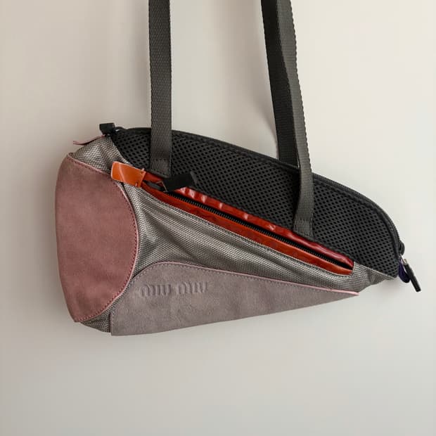 미우미우 90s 아카이브 숄더백