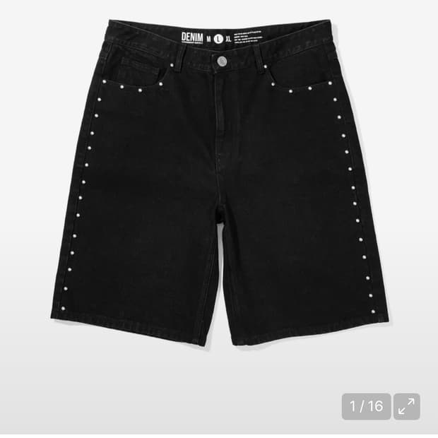 XL) 엑스트라오디너리 스터드 데님 숏츠