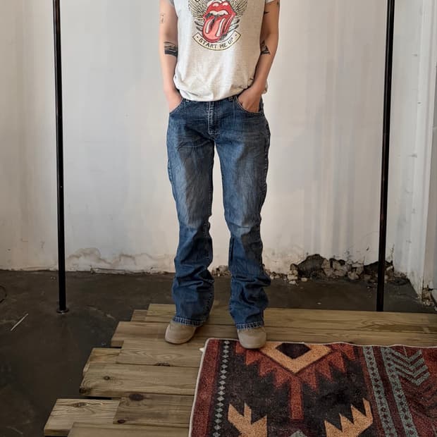 Levi’s 525 부츠컷 데님 팬츠
