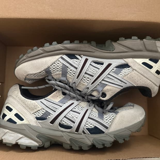 아식스 젤 소노마 15-50 스모크그레이 245