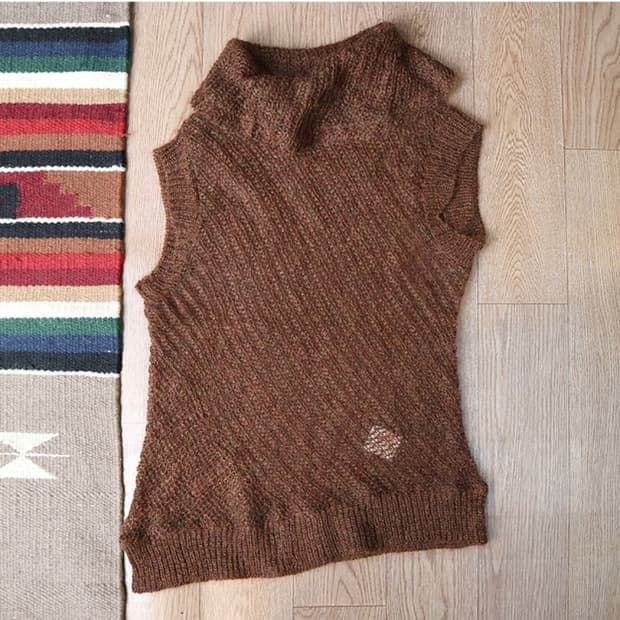 일본판 Plantation 이세이미야케 산하 브랜드 모헤어 시스루
니트