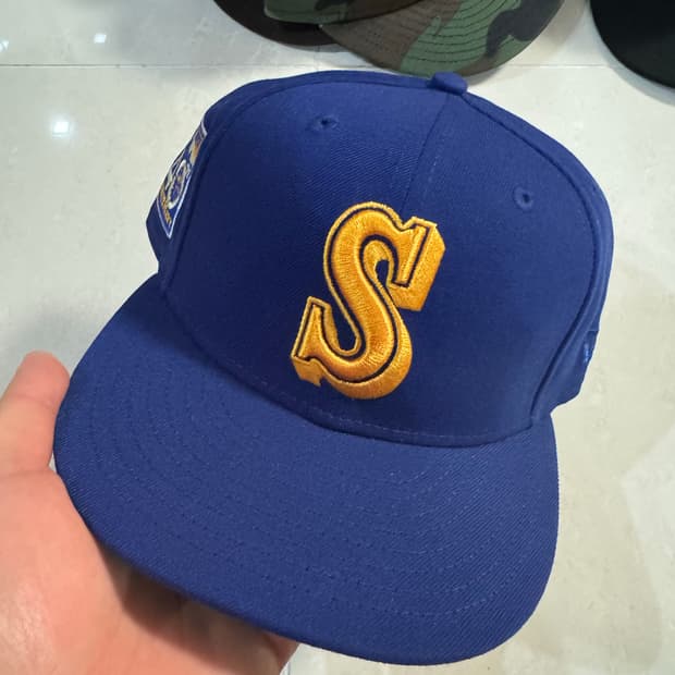 뉴에라 시애틀 매리너스 쿠퍼스타운 40th 캡 5/8 미시착 