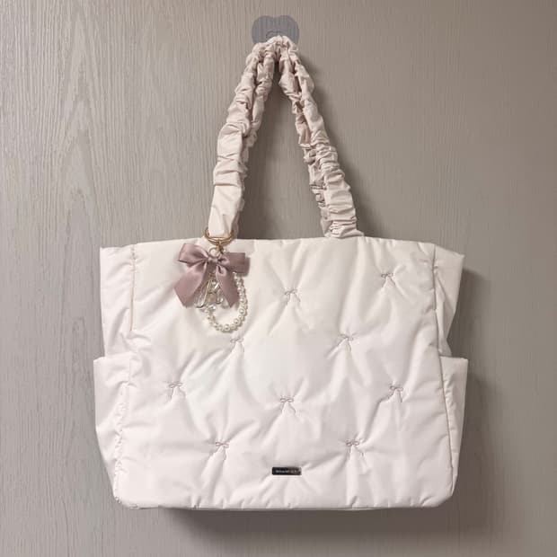 메종드플뢰르 리본 패딩백