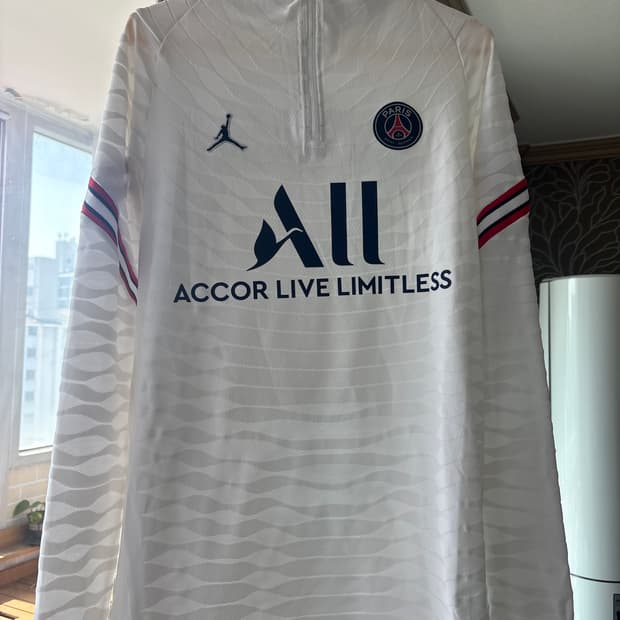 M조던 x 파리생제르망 21-22 화이트 드릴탑
