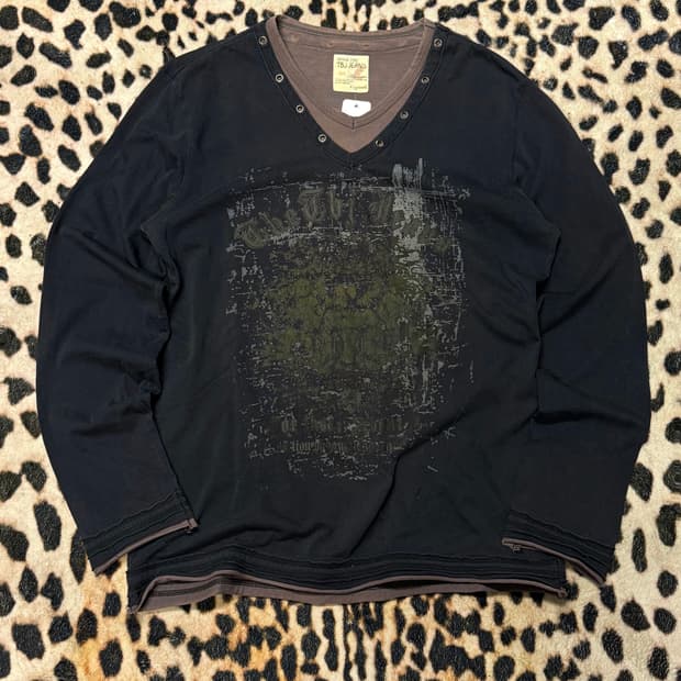 Eyelet-punched grunge layered top