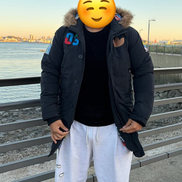 아디다스 파이어버드 벳지다운 하프패딩(100)